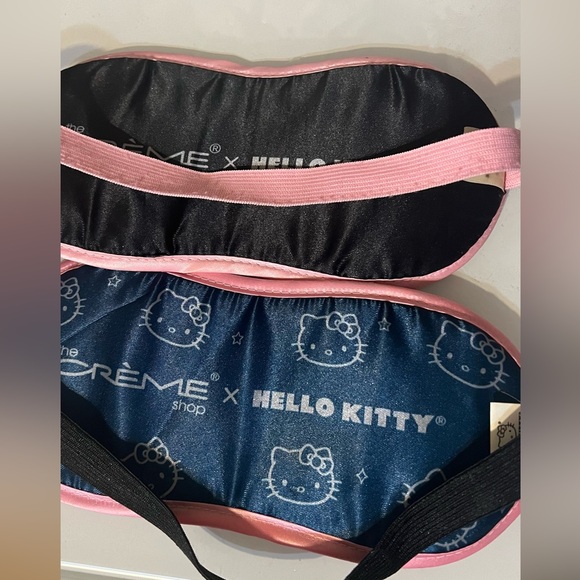 Hello kitty sleeping masks - Picture 3 of 3